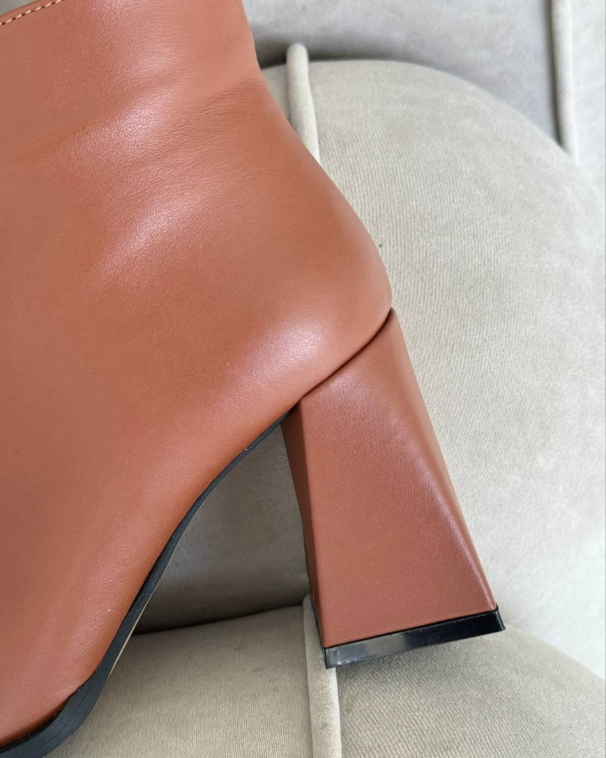 Vienna Tan Block Heel Boots