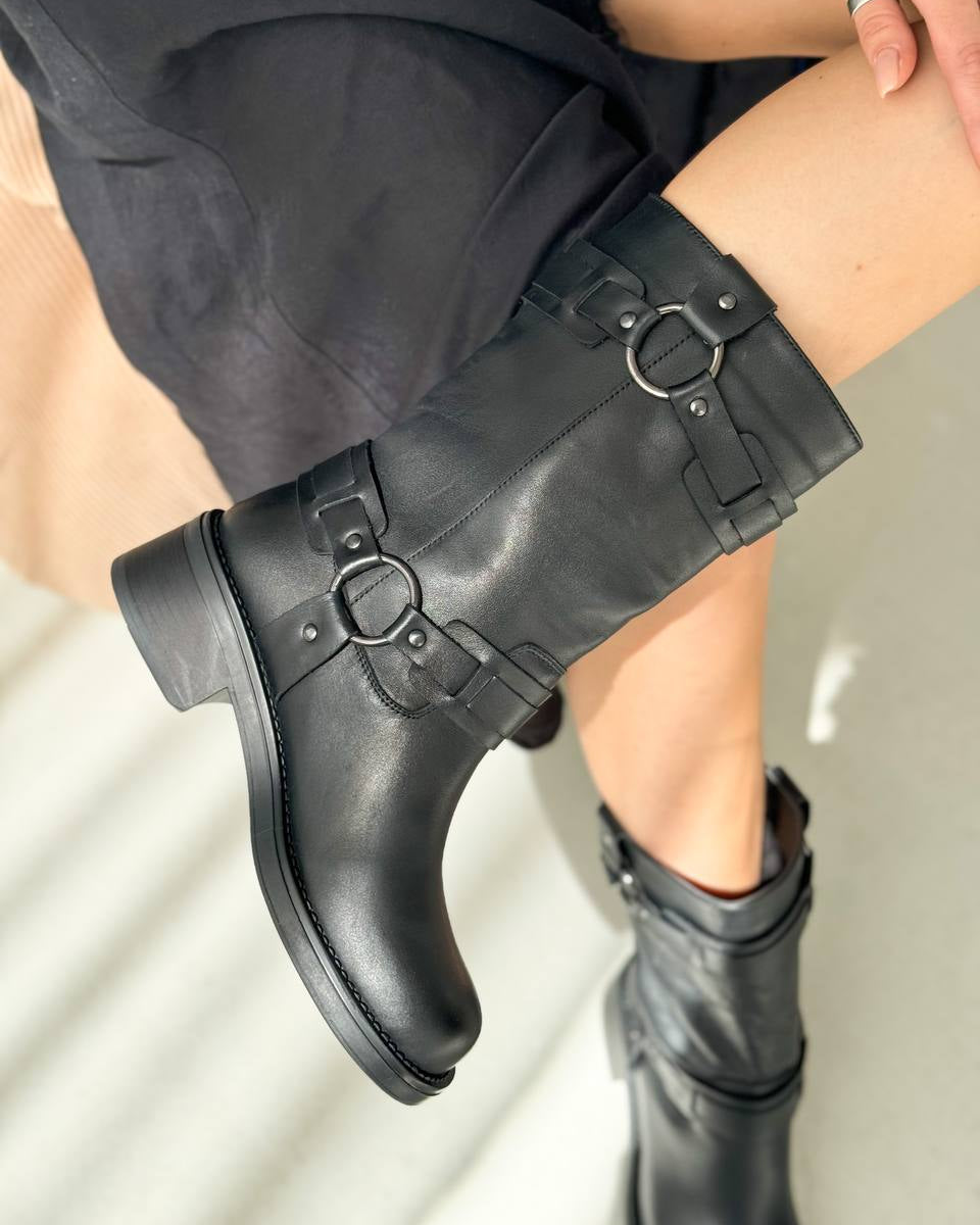 Vanguard Black Rider Boots