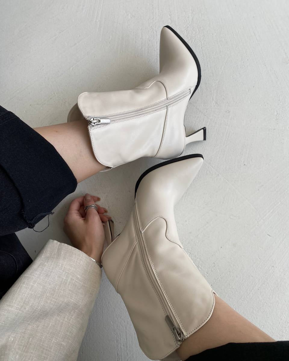Stella Blanc Boots