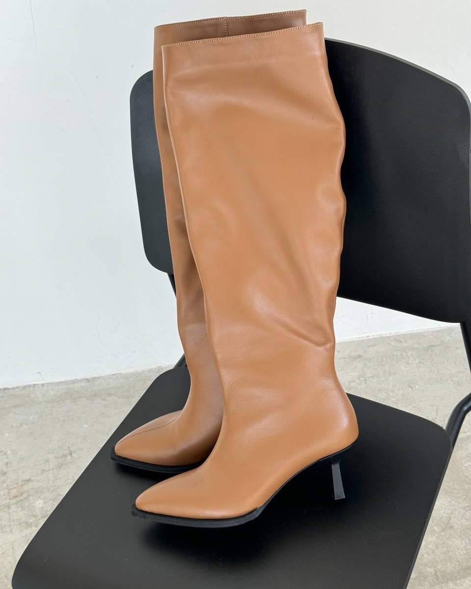 Elowen Kitten Heel Boots