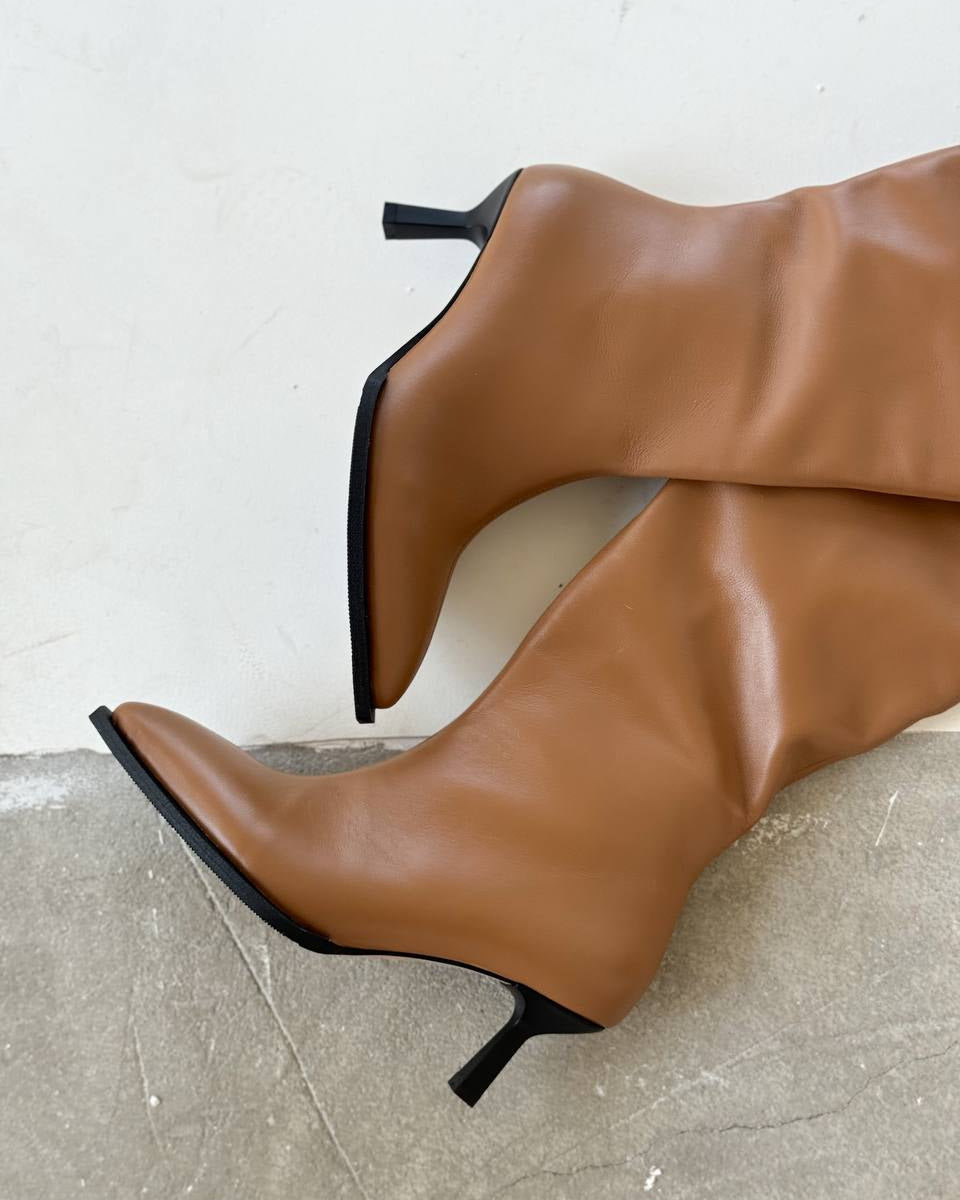 Elowen Kitten Heel Boots
