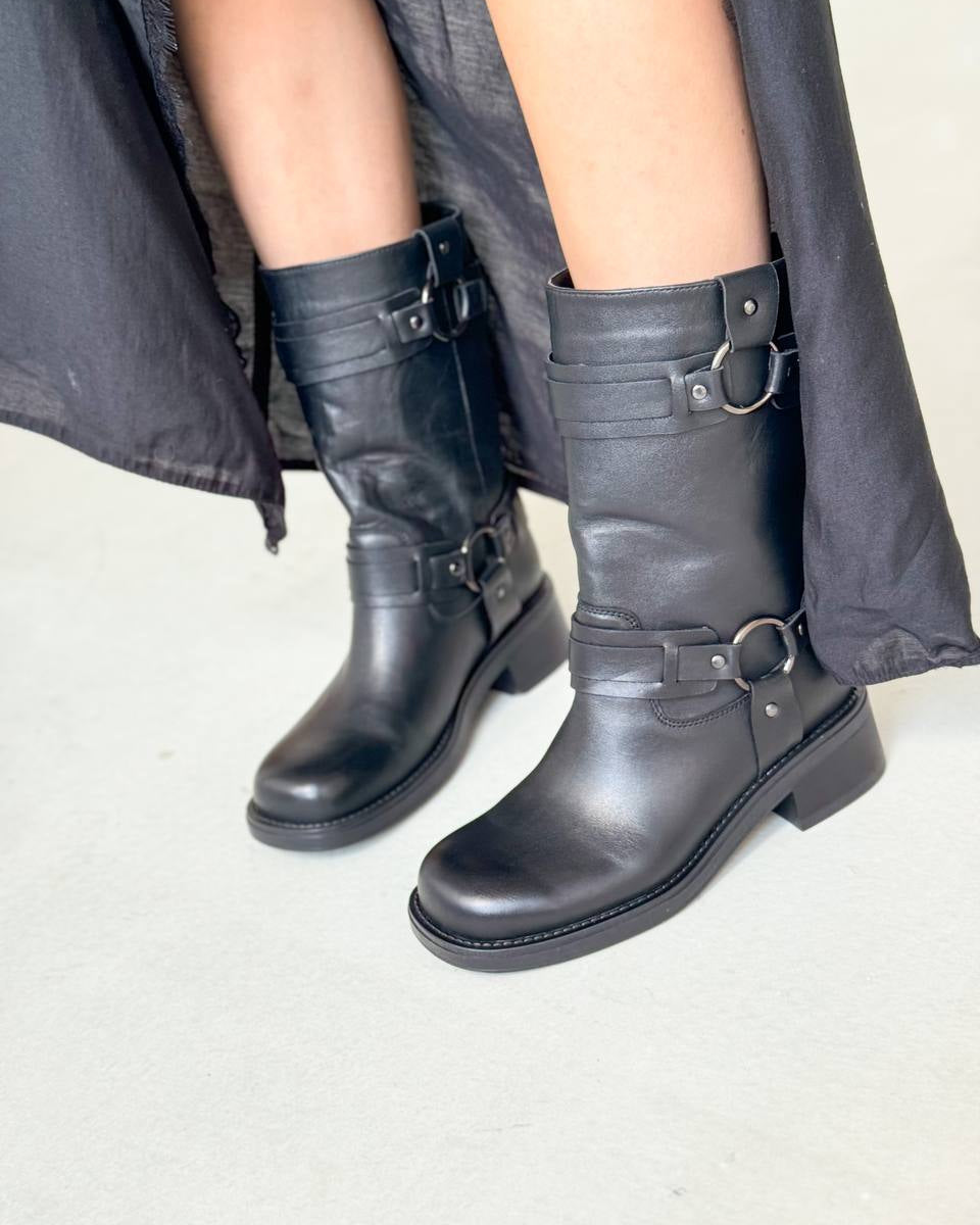 Vanguard Black Rider Boots