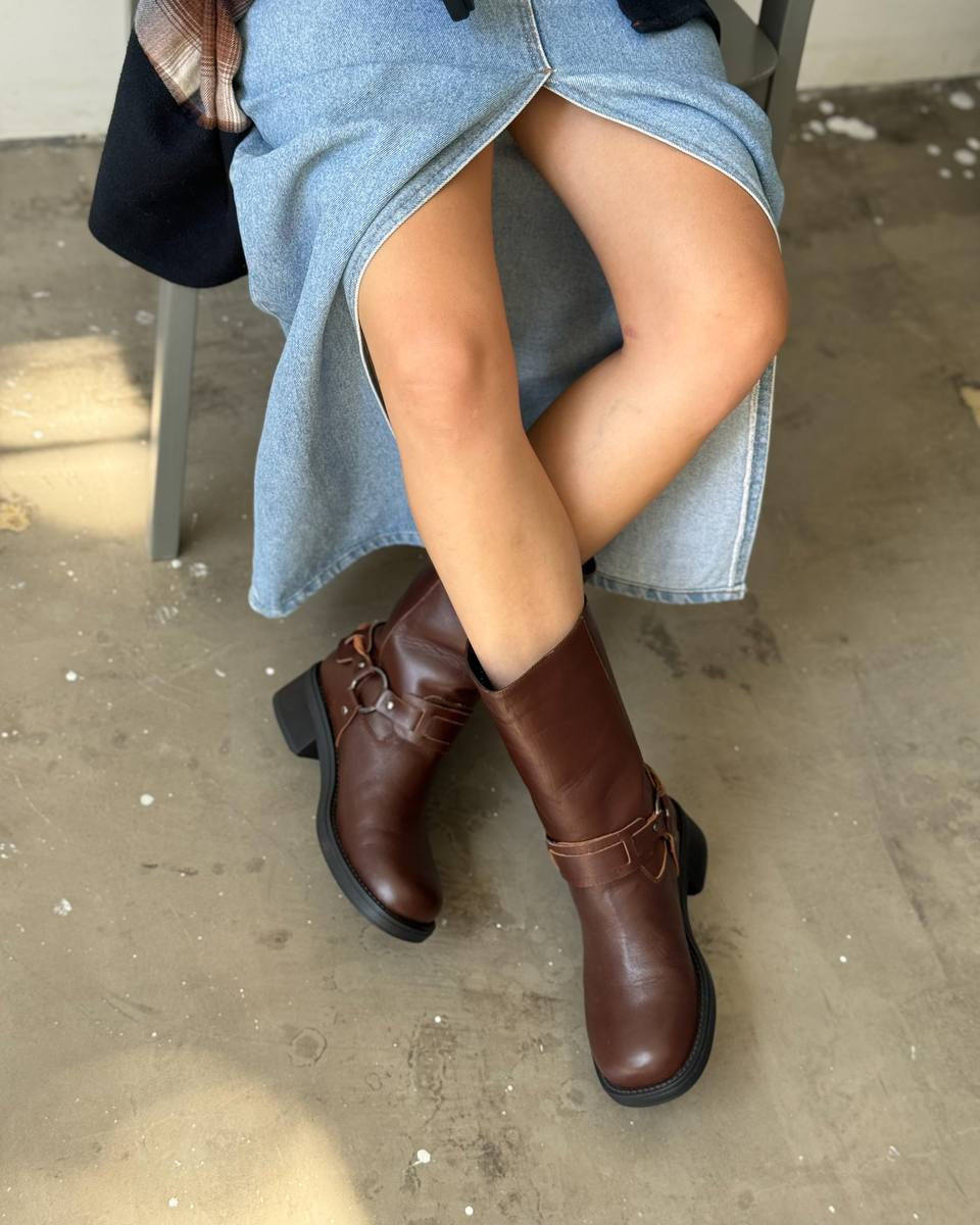 Vanguard Chestnut Rider Boots